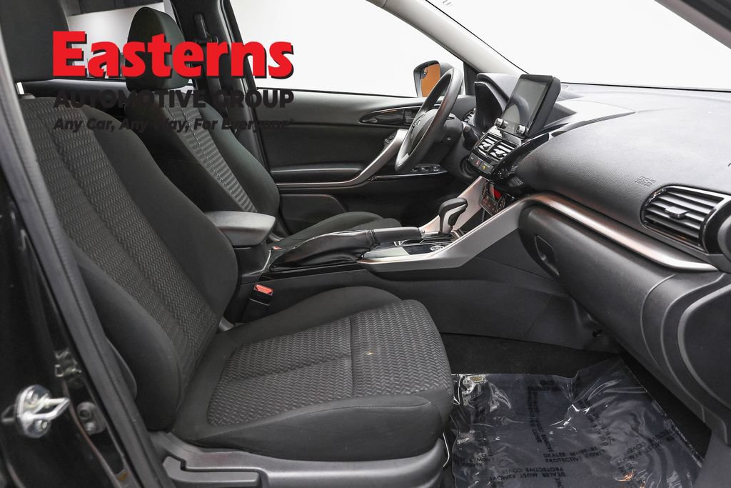 Used 2024 Mitsubishi Eclipse Cross AWD image 25
