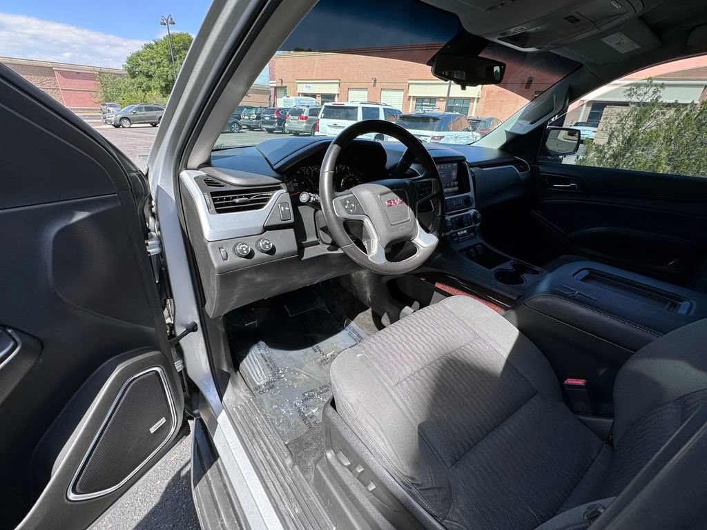 Used 2016 GMC Yukon XL SLE AWD/4WD image 22