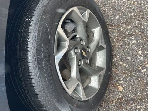 Used 2024 Chevrolet Trax LT image 28