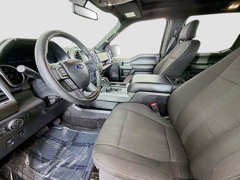 Used 2016 Ford F150 XLT w/ Equipment Group 302A Luxury image 19