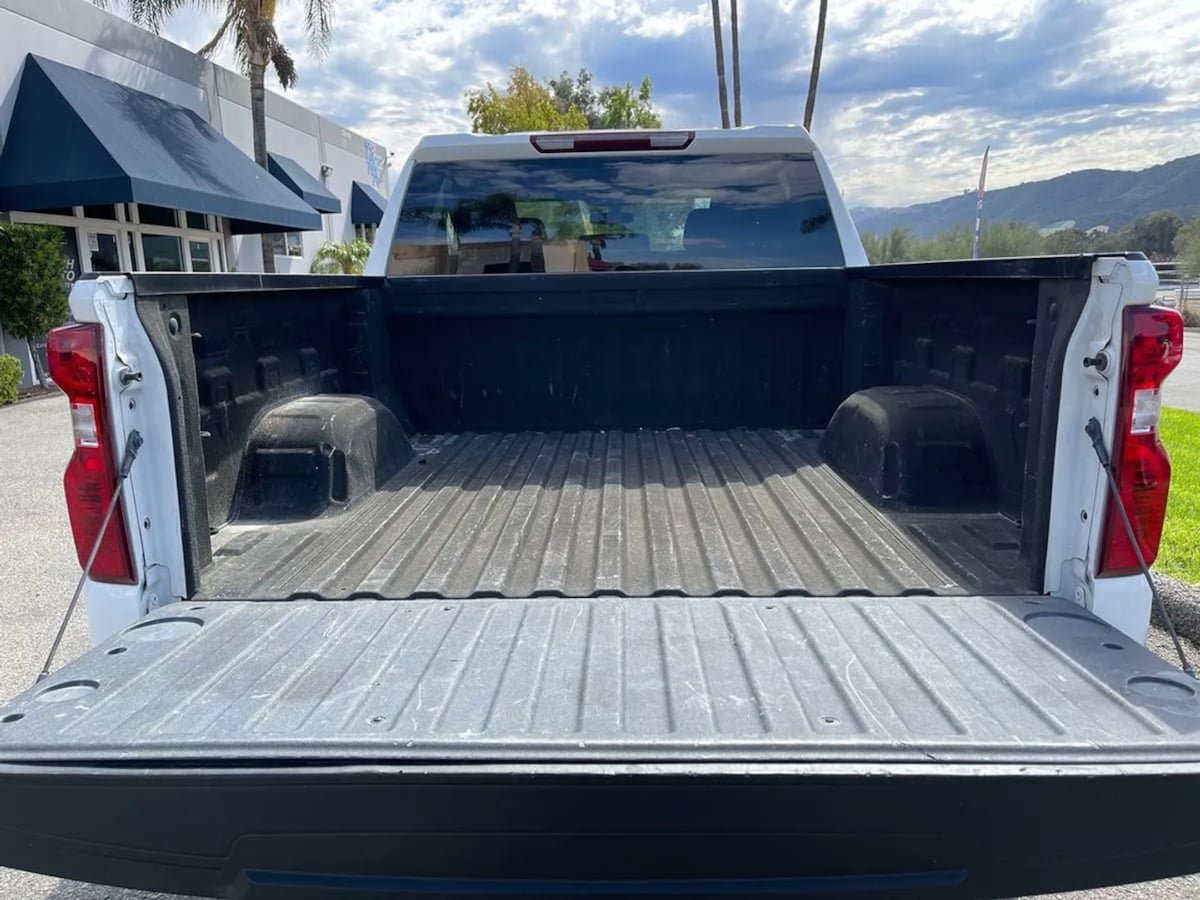 Used 2021 Chevrolet Silverado 1500 LT RWD image 11