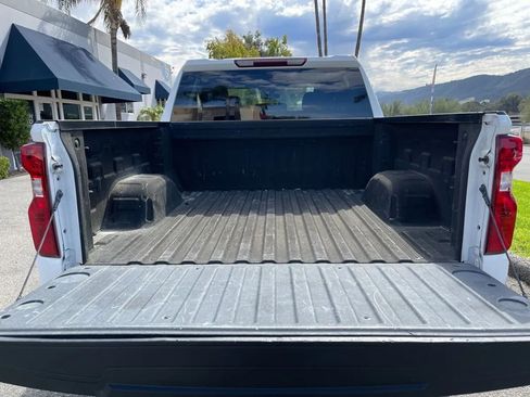 Used 2021 Chevrolet Silverado 1500 LT image 11