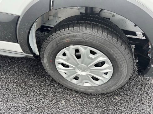 New 2026 Ford Transit 250 148 Medium Roof image 10