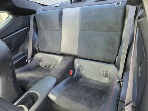 Used 2017 Subaru BRZ Limited RWD image 12