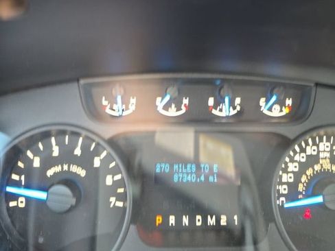 Used 2013 Ford F150 STX w/ Mid Equipment Group AWD/4WD image 12