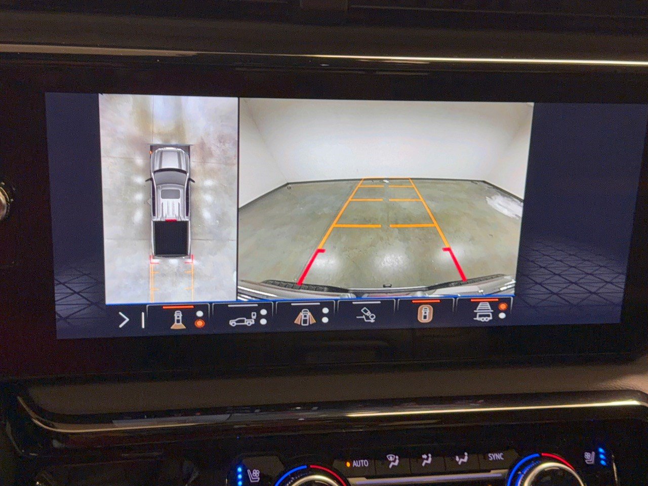 Used 2026 GMC Sierra 1500 AT4 w/ AT4 Premium Package AWD/4WD image 24