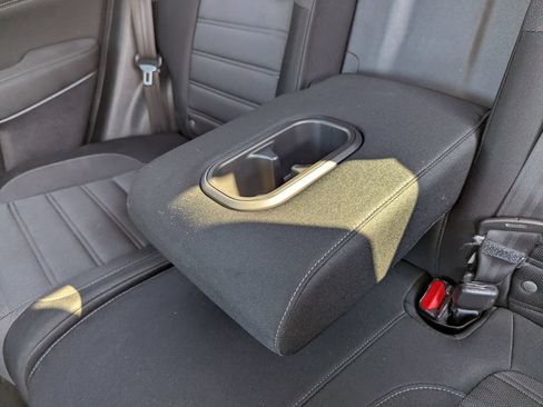 Used 2017 Honda CR-V EX image 41