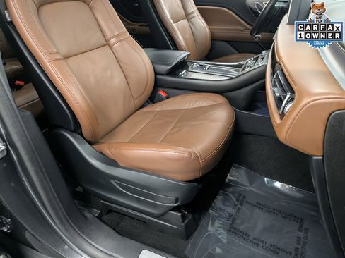 Used 2020 Lincoln Aviator Reserve w/ Equipment Group 201A image 28