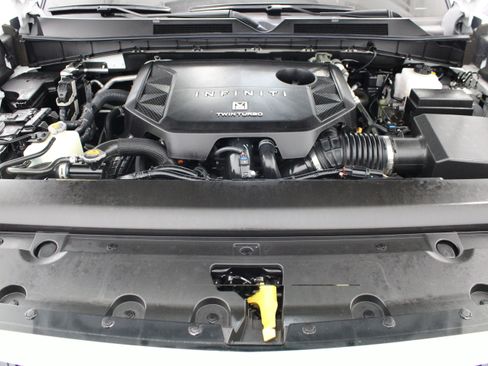 Used 2025 INFINITI QX80 Sensory AWD/4WD image 44