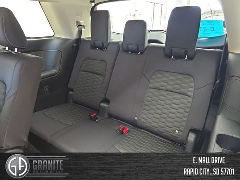 New 2025 Nissan Pathfinder SV image 34