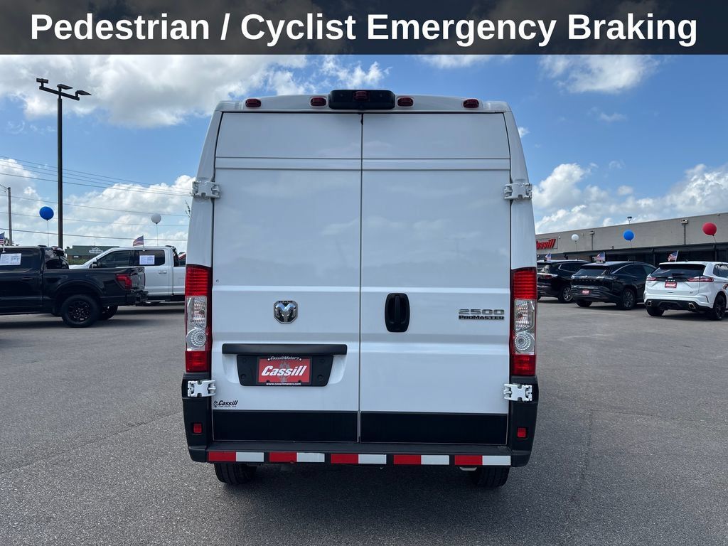 Used 2025 RAM ProMaster 2500 FWD image 5