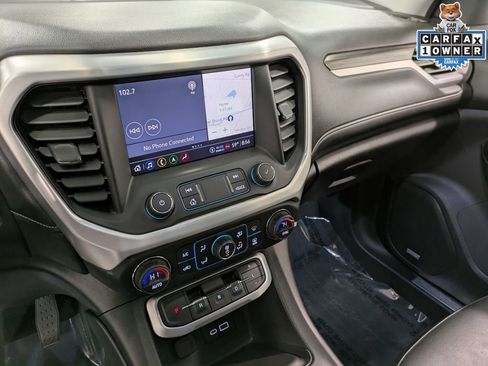 Used 2021 GMC Acadia SLT w/ Premium Package image 11