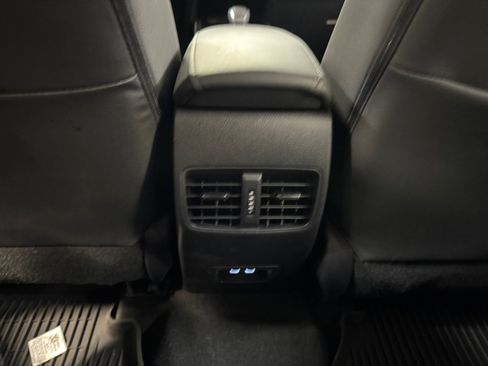 Certified 2026 Toyota Corolla Cross XLE w/ Convenience Package FWD image 33