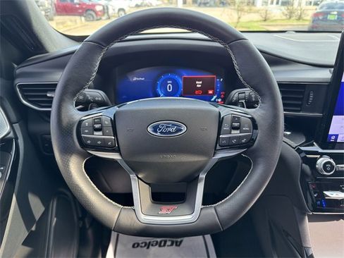 Used 2024 Ford Explorer ST w/ Equipment Group 401A image 11