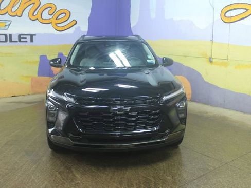 Used 2025 Chevrolet Trax ACTIV image 3