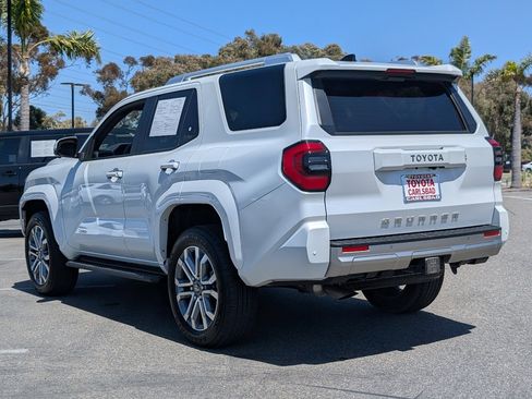 Used 2025 Toyota 4Runner Limited AWD/4WD image 13