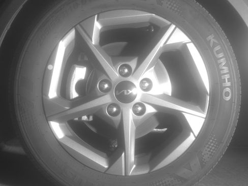 Used 2025 Kia K4 FWD image 12