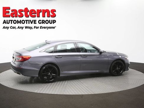 Used 2018 Honda Accord Sport image 40
