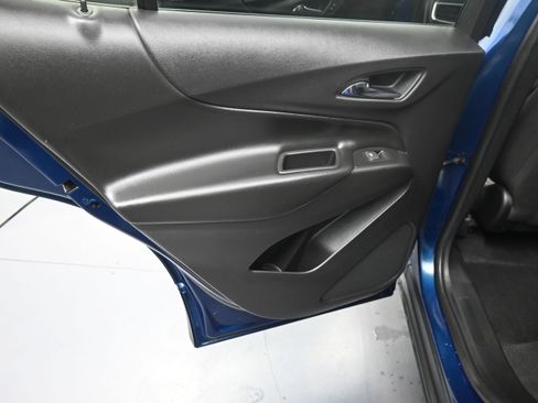 Used 2019 Chevrolet Equinox LT FWD image 17