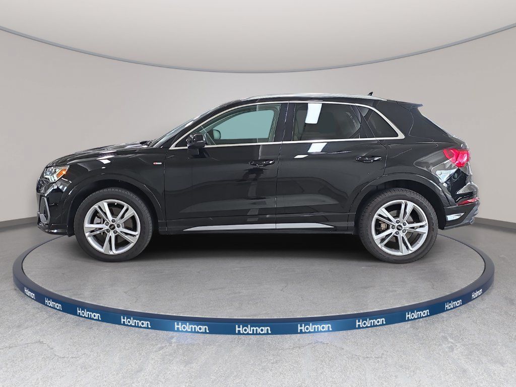 Used 2024 Audi Q3 2.0T Premium AWD/4WD image 11