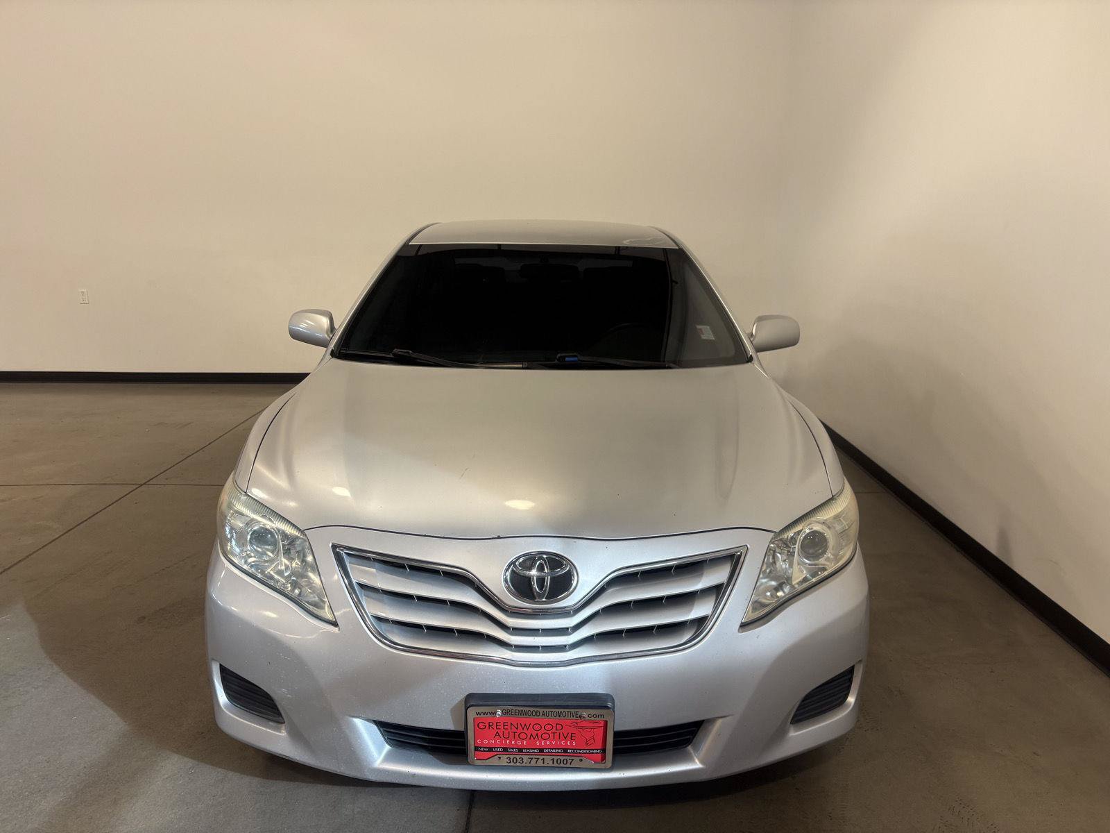 Used 2011 Toyota Camry LE FWD image 10