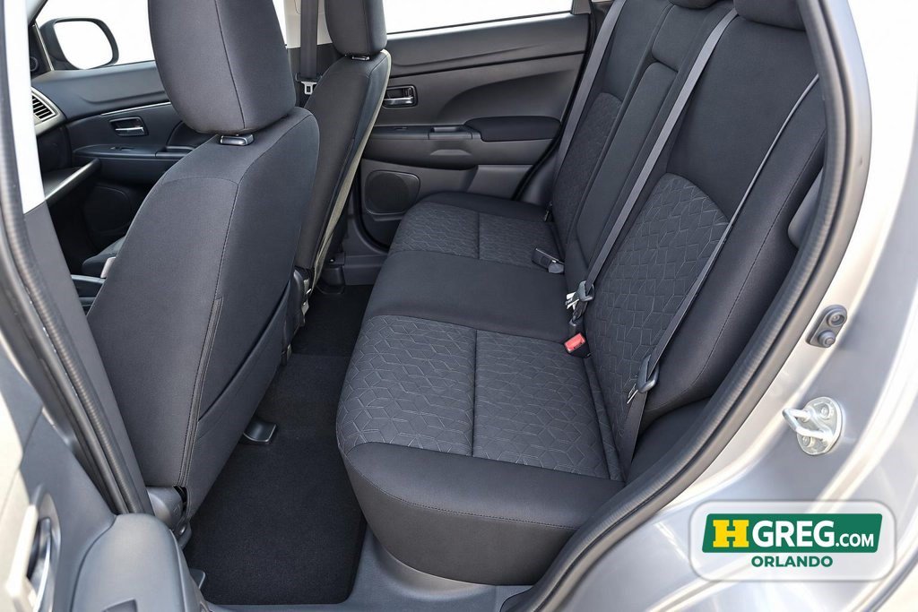 Used 2024 Mitsubishi Outlander Sport LE AWD/4WD image 12