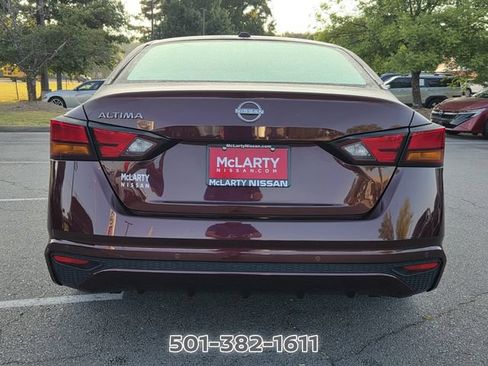 Certified 2025 Nissan Altima 2.5 SV FWD image 4