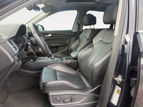 Used 2018 Audi Q5 2.0T Premium Plus w/ Premium Plus Package image 9