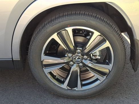 New 2026 Lexus UX 300h AWD image 5