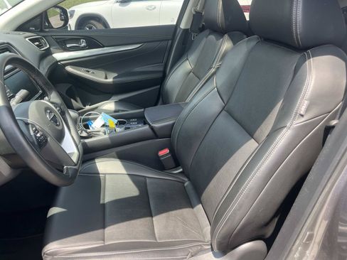 Used 2019 Nissan Maxima 3.5 SL w/ Floor Mat Group FWD image 25