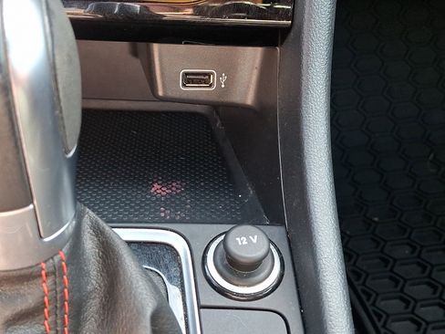 Used 2019 Volkswagen Jetta GLI FWD image 22
