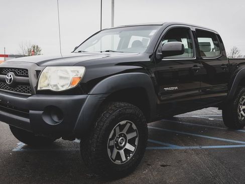 Used 2011 Toyota Tacoma 4x4 Double Cab image 5