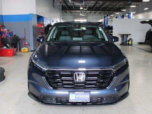 Used 2024 Honda CR-V EX-L image 2
