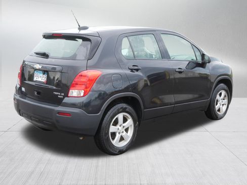 Used 2016 Chevrolet Trax LS AWD/4WD image 7
