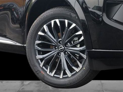 New 2026 Nissan Rogue SV FWD image 3