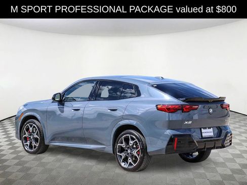 Used 2026 BMW X2 xDrive28i w/ M Sport Package AWD/4WD image 8