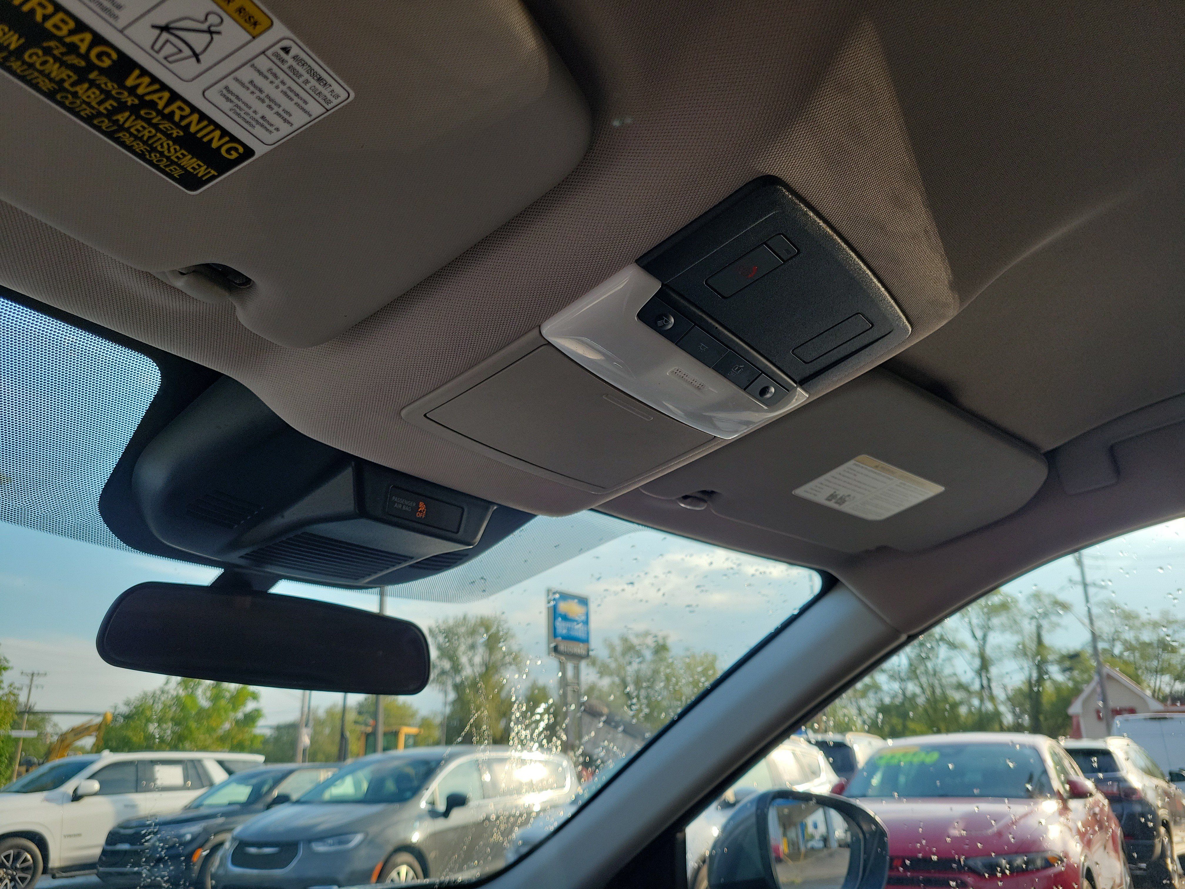 Used 2025 Nissan Rogue SV AWD/4WD image 30
