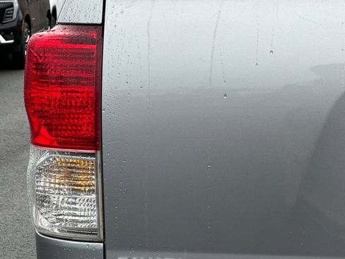 Used 2010 Toyota Tundra Limited image 47