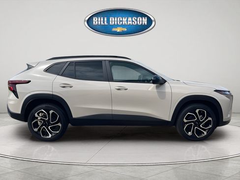 New 2026 Chevrolet Trax RS w/ Driver Confidence Package FWD image 10
