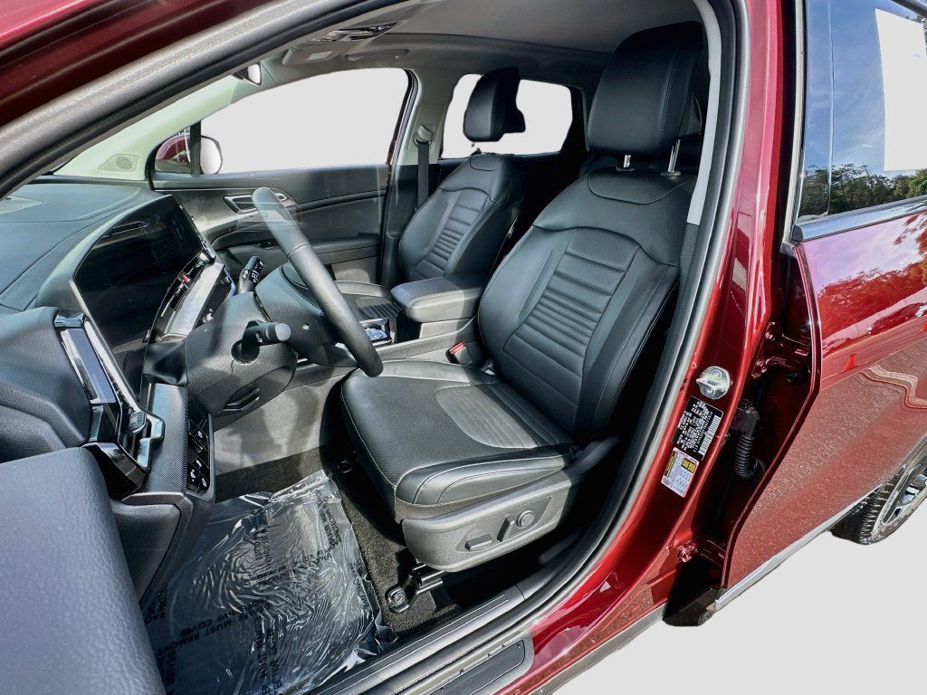 Certified 2024 Kia Sportage SX FWD image 22