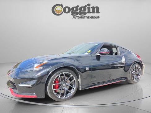 Used 2019 Nissan 370Z NISMO image 1