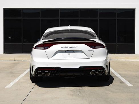 Used 2022 Kia Stinger GT2 w/ Red Interior Color Package image 9