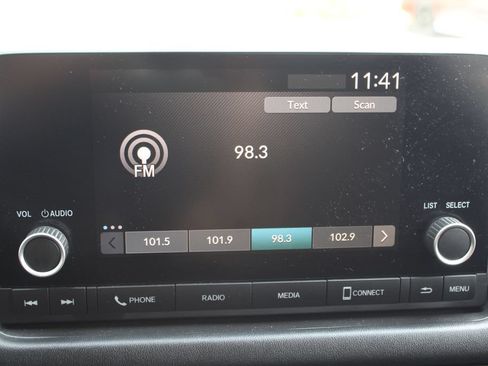 Certified 2023 Honda HR-V LX image 19