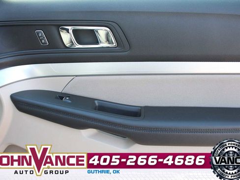 Used 2019 Ford Explorer 4WD image 15