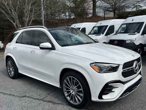 Used 2026 Mercedes-Benz GLE 450 4MATIC image 2