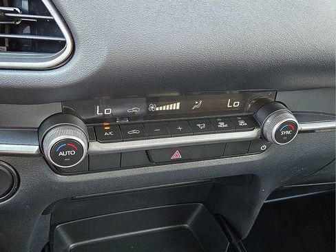 New 2025 MAZDA CX-30 AWD 2.5 S w/ Select Sport Pkg image 26