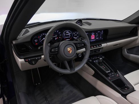 Used 2022 Porsche 911 Carrera GTS image 35