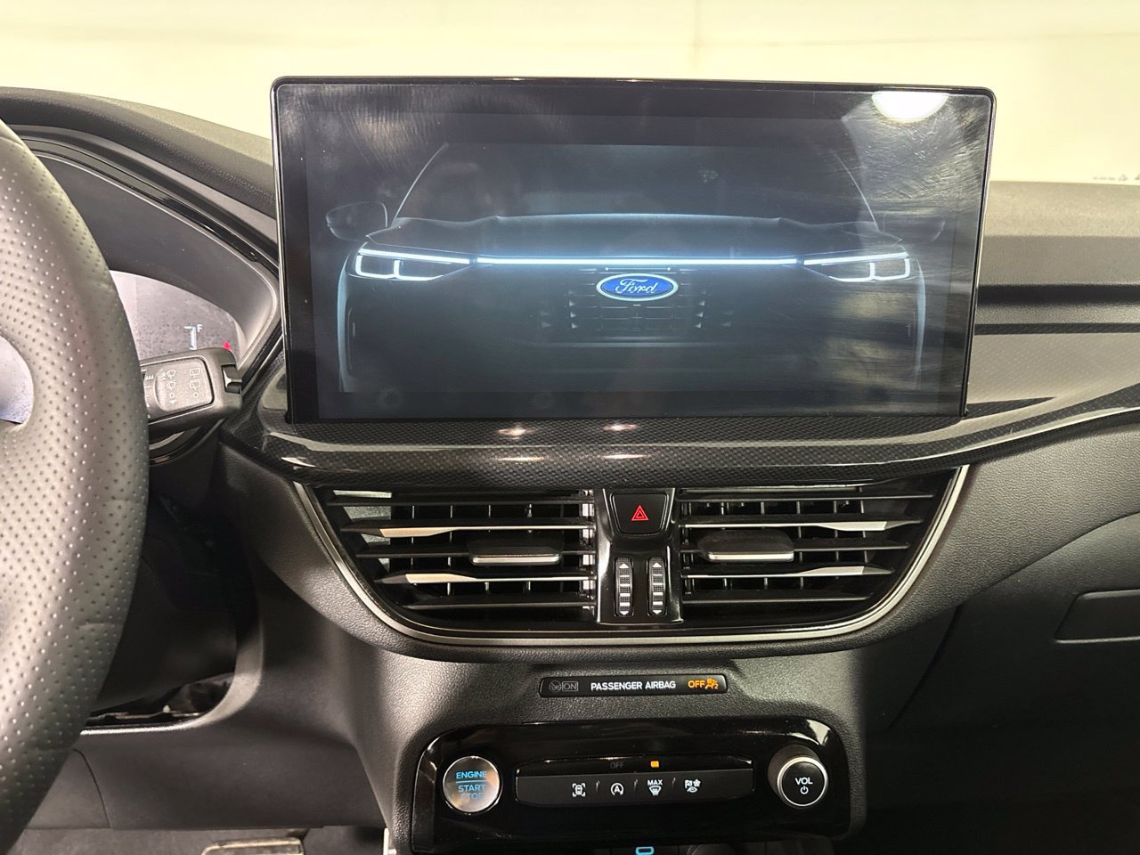 Used 2023 Ford Escape ST-Line w/ Tech Pack #1 FWD image 17