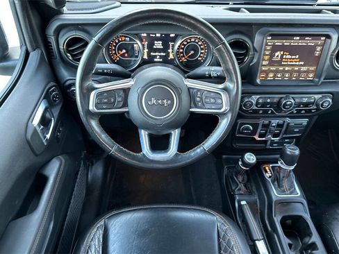 Used 2021 Jeep Gladiator Overland image 14