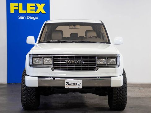 Used 2001 Lexus LX 470 4WD image 8